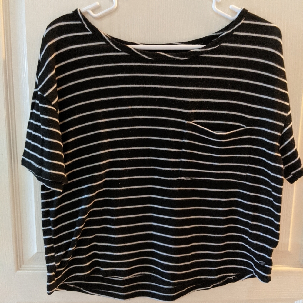 💗💗America Eagle Soft&Sexy Plush striped crop top